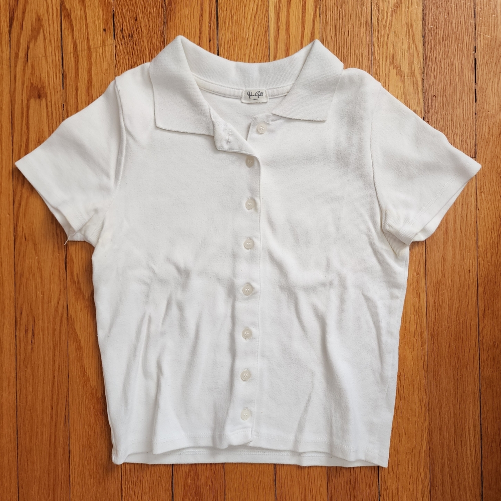 Brandy Melville Carolyne White Button-Up